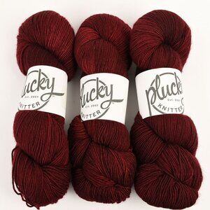 Plucky Knitter Primo Fingering Yarn 3 Skein Lot Merino Cashmere Color Barn Door